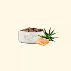 Natura Düşük Tahıllı Somon_Aloevera Hipoallerjenik Köpek Maması 2,75Kg